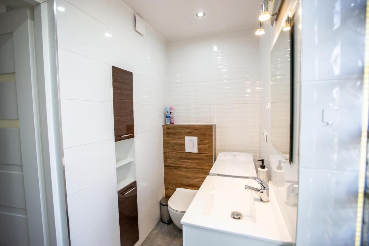 Wlodarska 4A Lux Premium Krasków Exterior foto